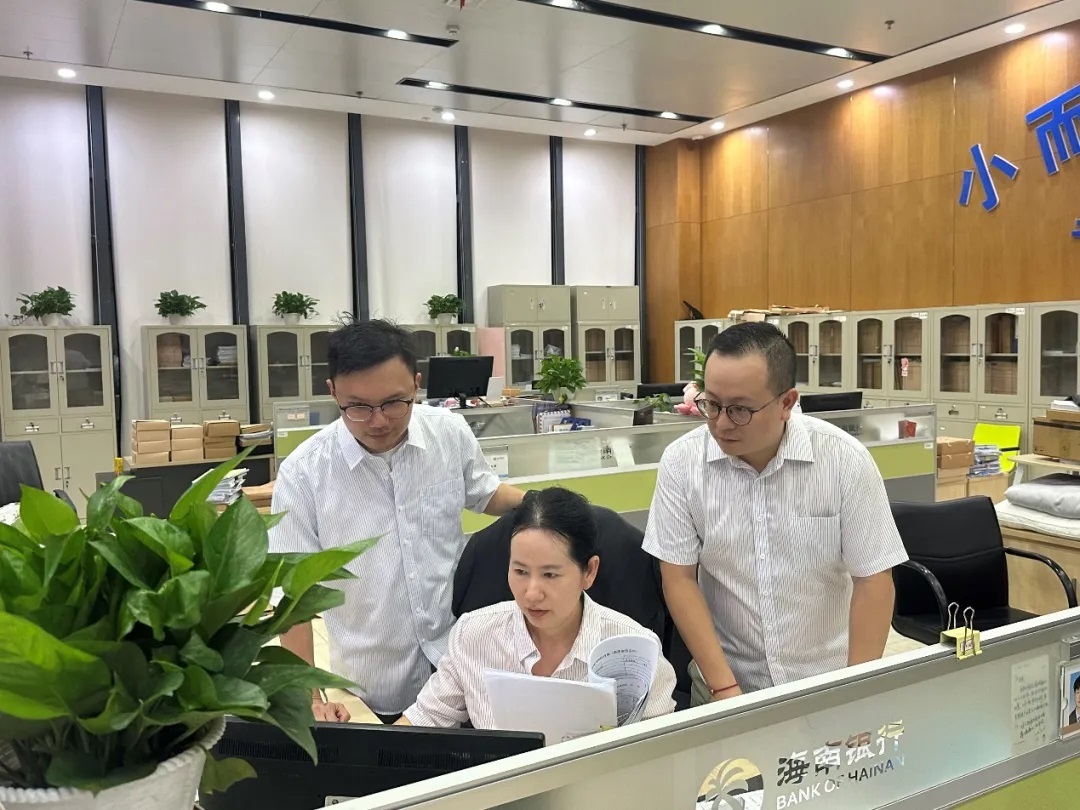 风雨之后，全力以“复” 海南银行按下灾后重建复工复产“加速键”
